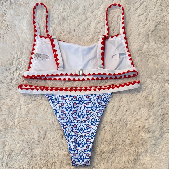 Blue and Red Patterned Bikini Set - Picture 3 of 4